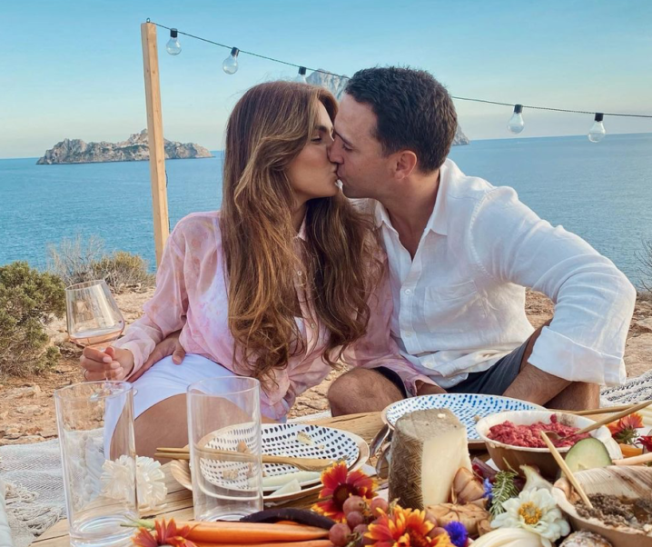 The Difference Between a Man Desiring You and a Man Committing to You